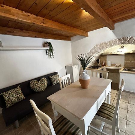 La 9 Guest House Остуни Экстерьер фото